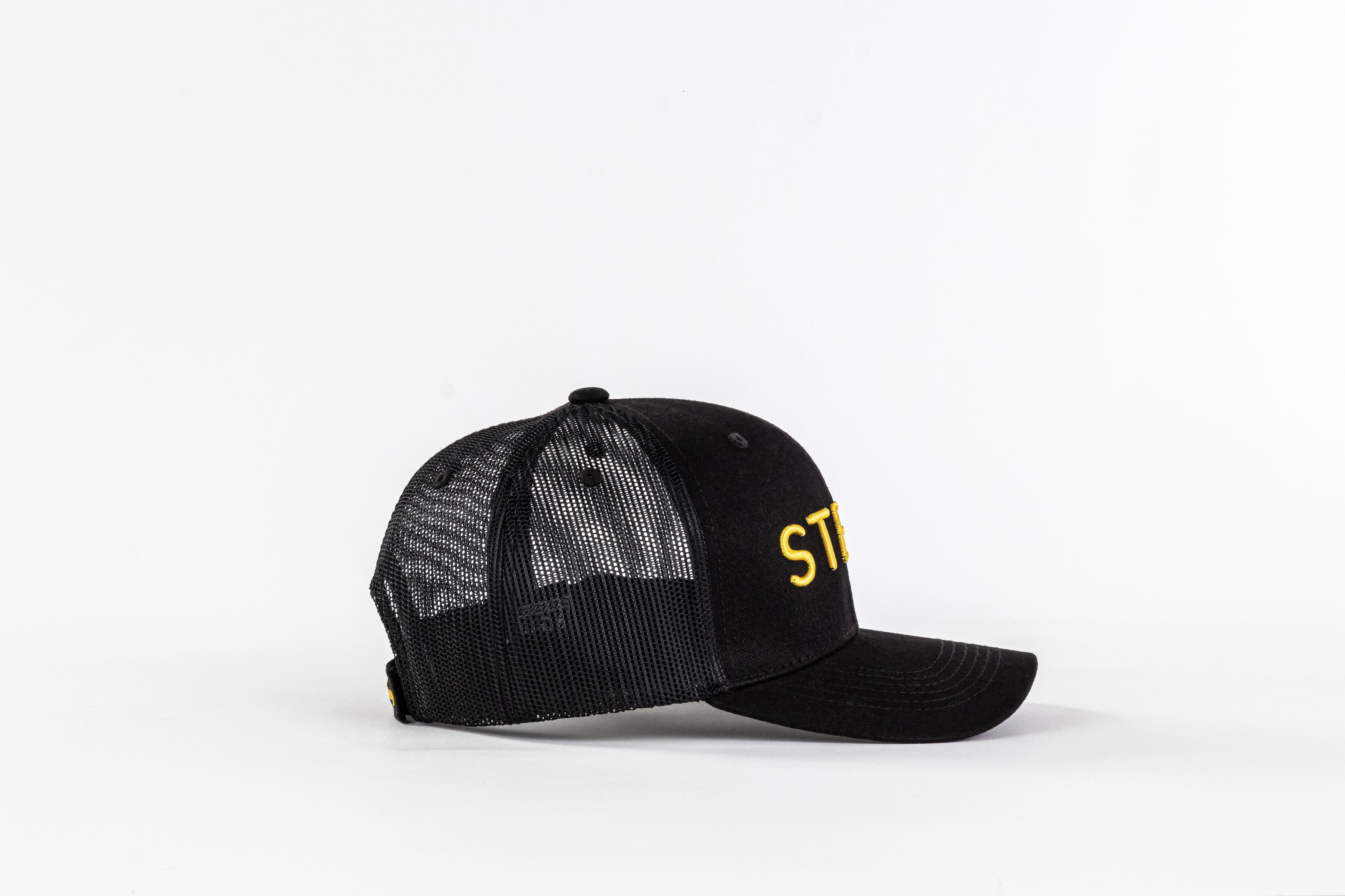 STEEN Retro Trucker Hat