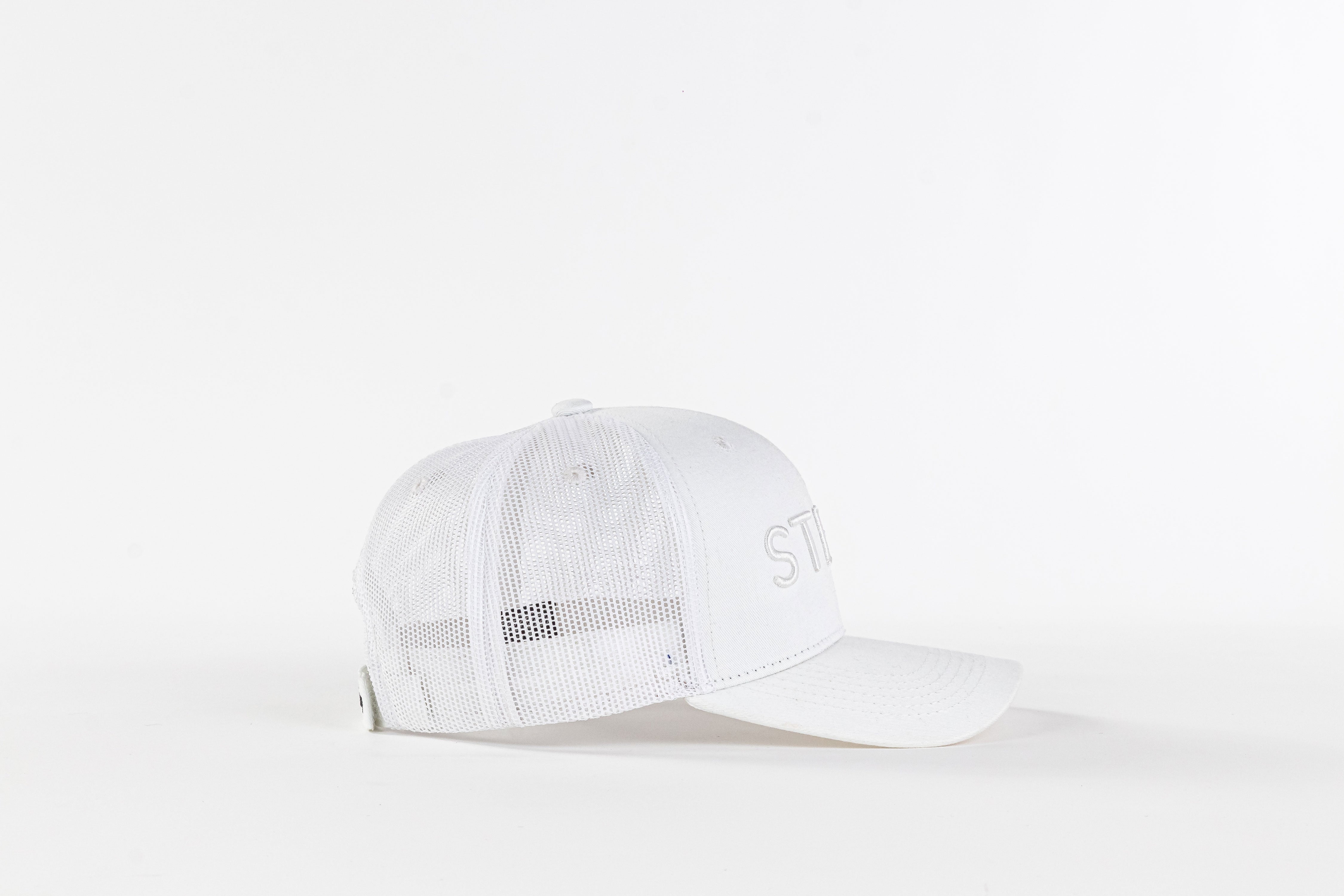 STEEN Retro Trucker Hat